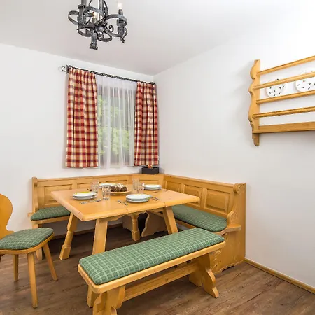 アパート Eulersberg & *